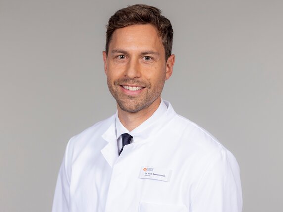 Dr. Bastian Ipach