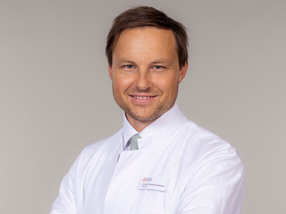 Dr. Christoph Zanzinger